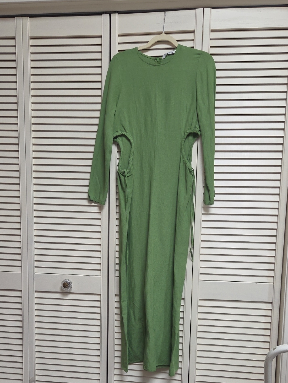 Zara Green Long Sleeve Maxi Dress